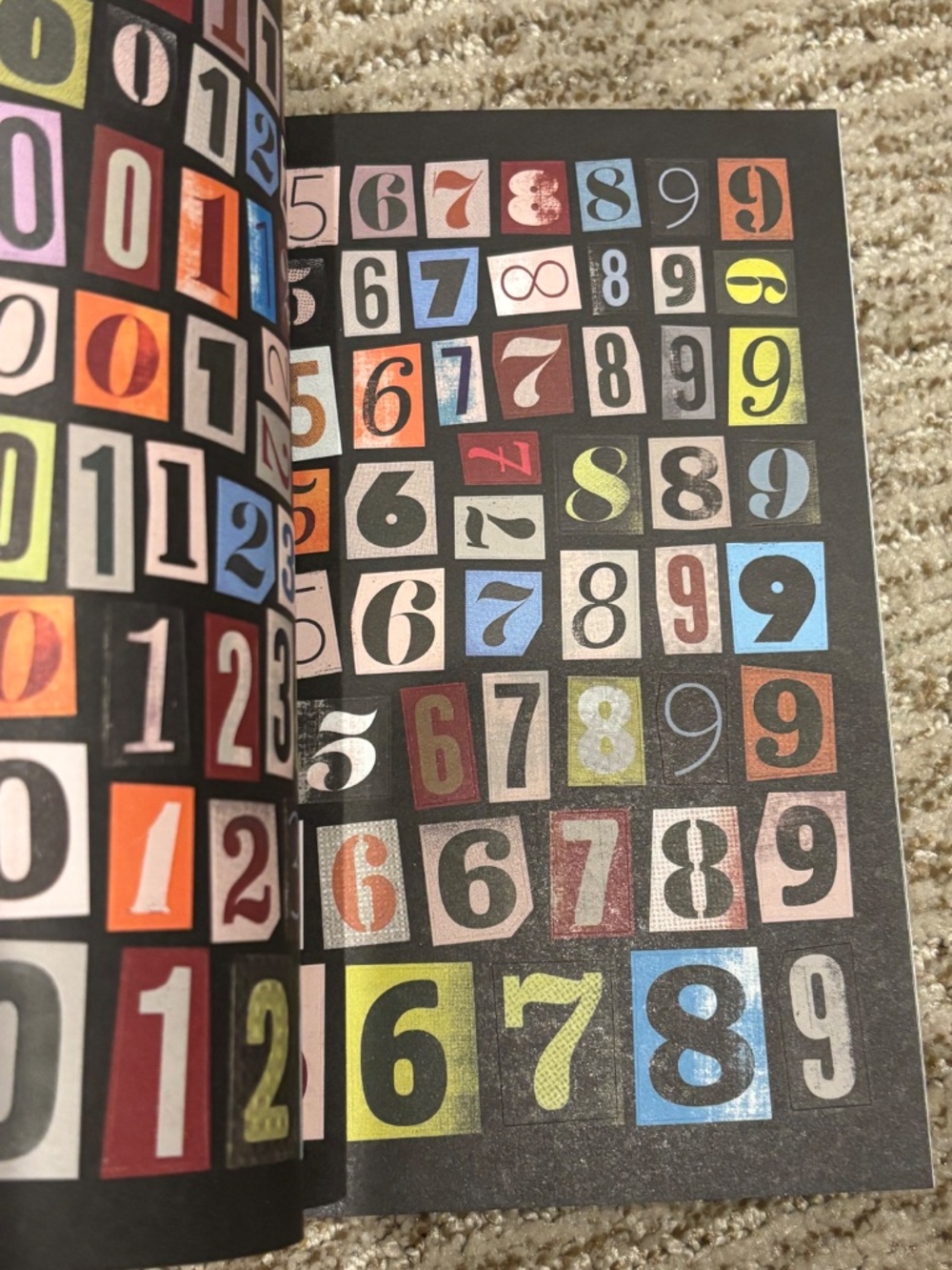 The Ransom Note Sticker Book (Over 2000 Alphabet Stickers) - Picture 8 of 8